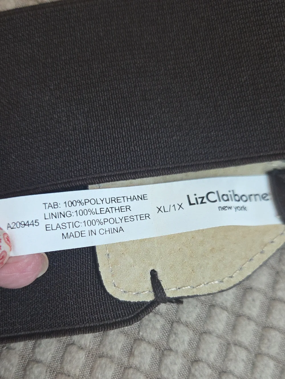 NWT Liz Claiborne Brown Elastic Belt with Patent Accents XL/1X